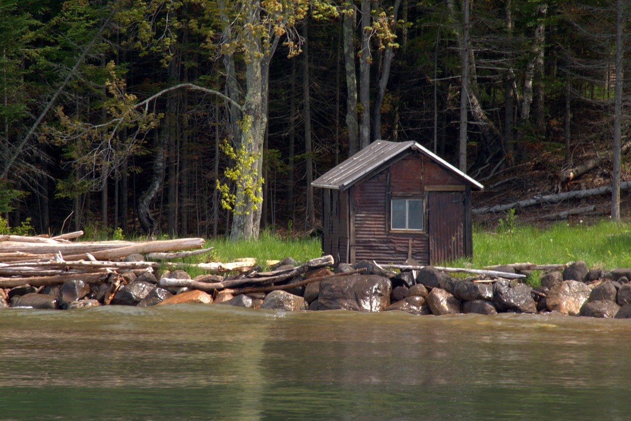 off-grid cabin for slow travel digital detox by a lake